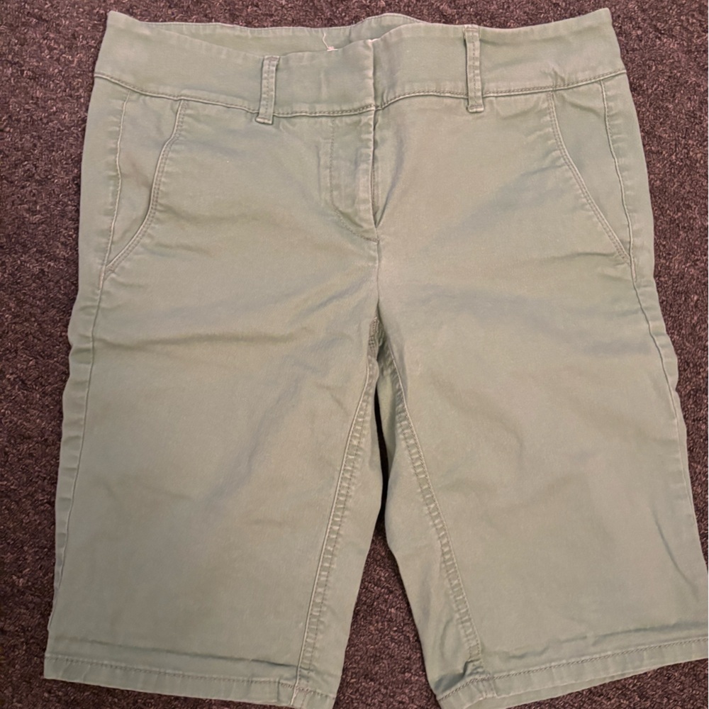 LOFT Sage Green Women's Bermudas